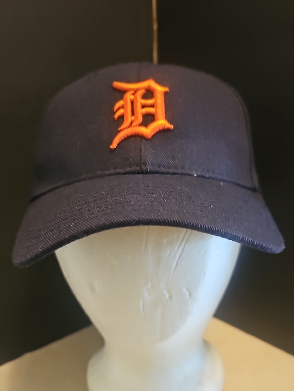 Men's Navy Blue Detroit Tigers Baseball Cap with Orange 'D' Embroidery
